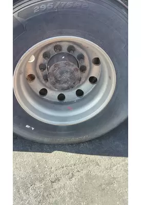 HUB PILOTED - ALUMINUM 22.5 X 8.25 WHEEL