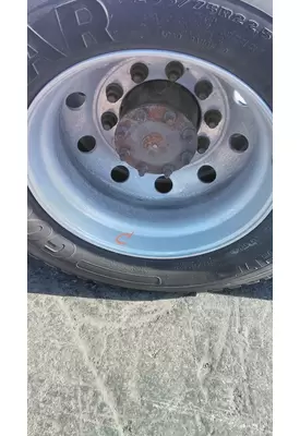 HUB PILOTED - ALUMINUM 22.5 X 8.25 WHEEL