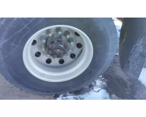 HUB PILOTED - ALUMINUM 22.5 X 8.25 WHEEL