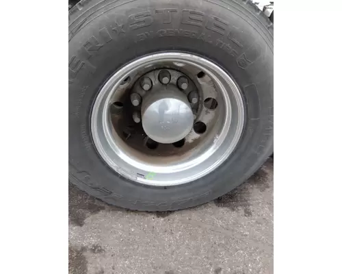 HUB PILOTED - ALUMINUM 22.5 X 8.25 WHEEL