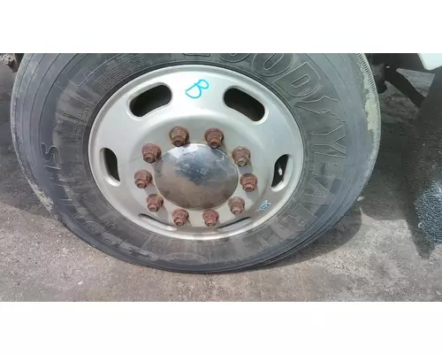 HUB PILOTED - ALUMINUM 22.5 X 8.25 WHEEL