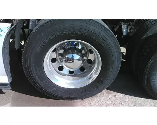 HUB PILOTED - ALUMINUM 22.5 X 8.25 WHEEL