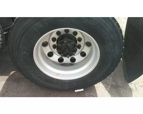 HUB PILOTED - ALUMINUM 22.5 X 8.25 WHEEL