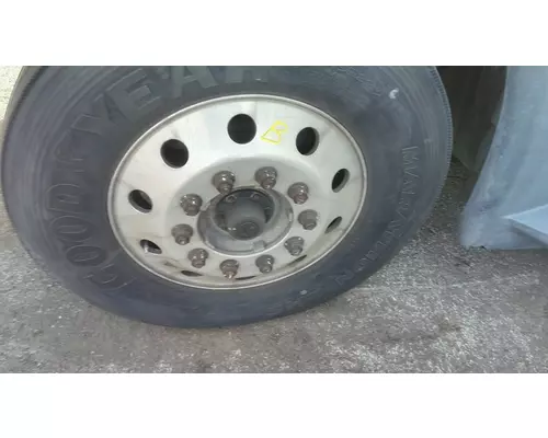HUB PILOTED - ALUMINUM 22.5 X 8.25 WHEEL
