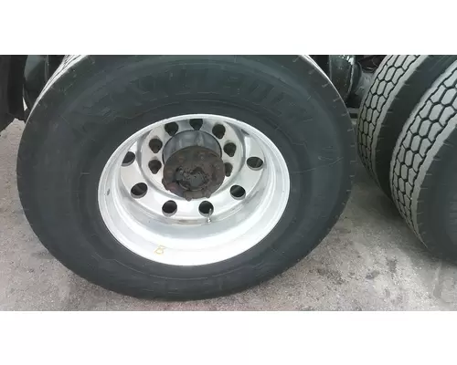 HUB PILOTED - ALUMINUM 22.5 X 8.25 WHEEL