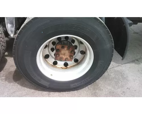 HUB PILOTED - ALUMINUM 22.5 X 8.25 WHEEL
