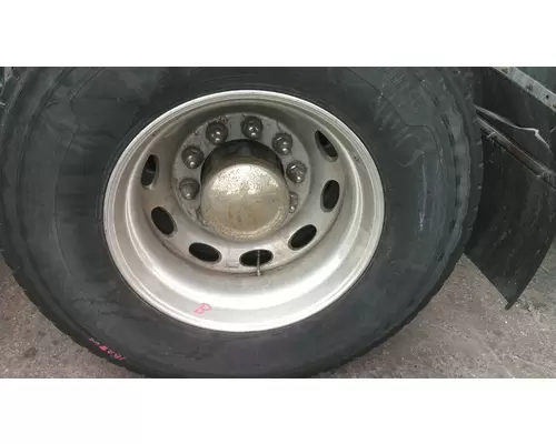 HUB PILOTED - ALUMINUM 22.5 X 8.25 WHEEL
