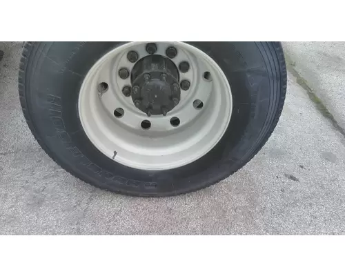 HUB PILOTED - ALUMINUM 22.5 X 8.25 WHEEL