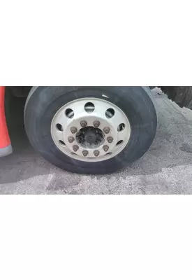 HUB PILOTED - ALUMINUM 22.5 X 8.25 WHEEL