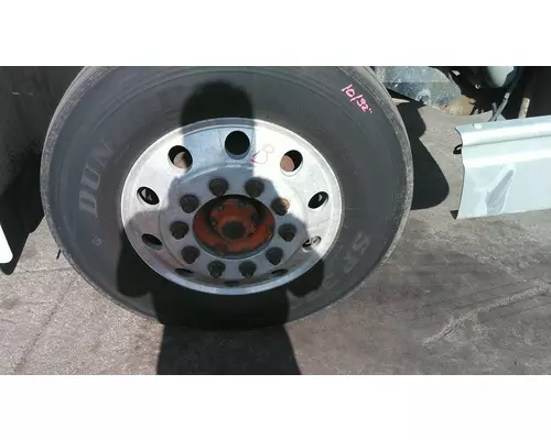 HUB PILOTED - ALUMINUM 22.5 X 8.25 WHEEL
