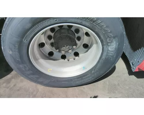 HUB PILOTED - ALUMINUM 22.5 X 8.25 WHEEL