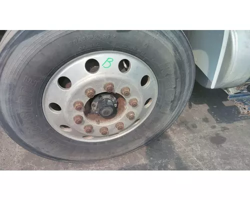 HUB PILOTED - ALUMINUM 22.5 X 8.25 WHEEL