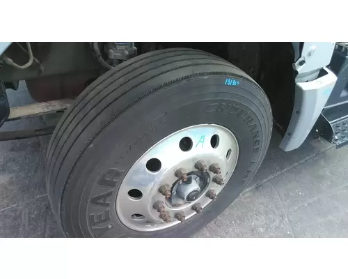 HUB PILOTED - ALUMINUM 22.5 X 8.25 WHEEL