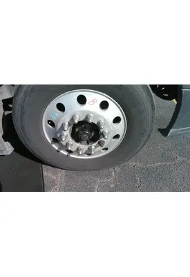 HUB PILOTED - ALUMINUM 22.5 X 8.25 WHEEL