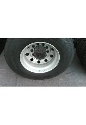 HUB PILOTED - ALUMINUM 22.5 X 8.25 WHEEL
