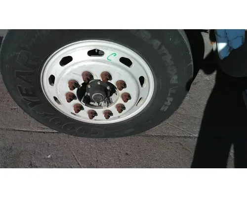 HUB PILOTED - ALUMINUM 22.5 X 8.25 WHEEL