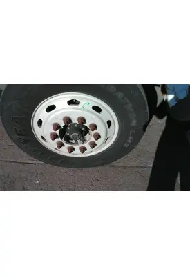 HUB PILOTED - ALUMINUM 22.5 X 8.25 WHEEL