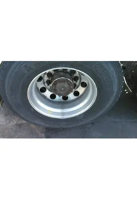 HUB PILOTED - ALUMINUM 22.5 X 8.25 WHEEL