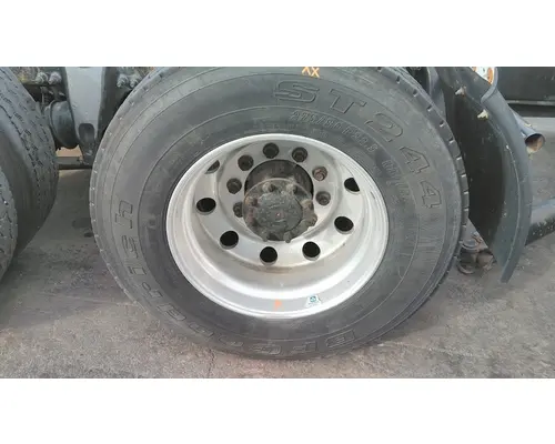 HUB PILOTED - ALUMINUM 22.5 X 8.25 WHEEL