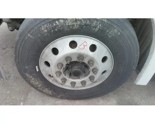 HUB PILOTED - ALUMINUM 22.5 X 8.25 WHEEL