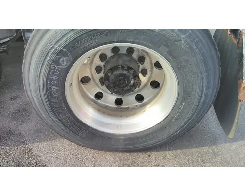 HUB PILOTED - ALUMINUM 22.5 X 8.25 WHEEL