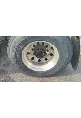 HUB PILOTED - ALUMINUM 22.5 X 8.25 WHEEL