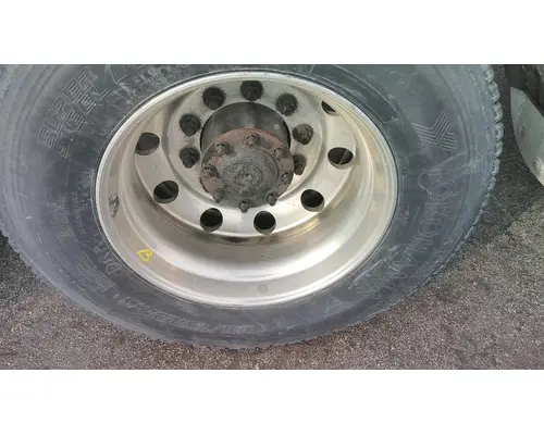 HUB PILOTED - ALUMINUM 22.5 X 8.25 WHEEL