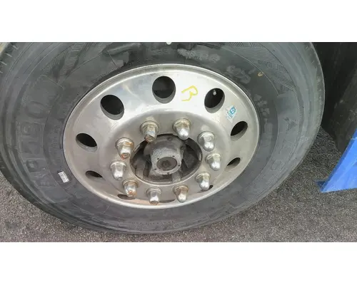 HUB PILOTED - ALUMINUM 22.5 X 8.25 WHEEL