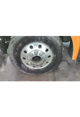 HUB PILOTED - ALUMINUM 22.5 X 8.25 WHEEL