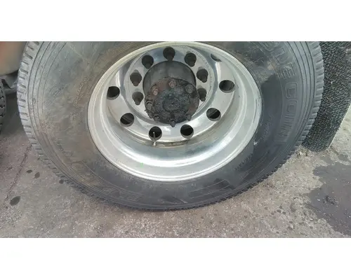 HUB PILOTED - ALUMINUM 22.5 X 8.25 WHEEL