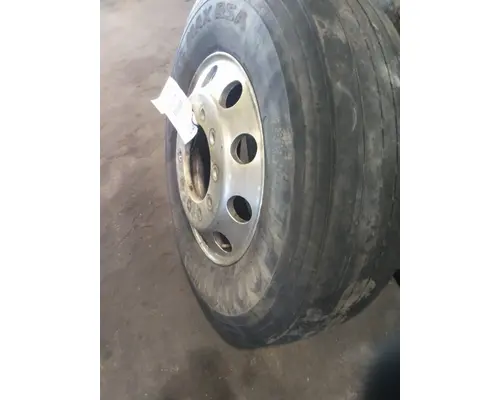 HUB PILOTED - ALUMINUM 22.5 X 8.25 WHEEL