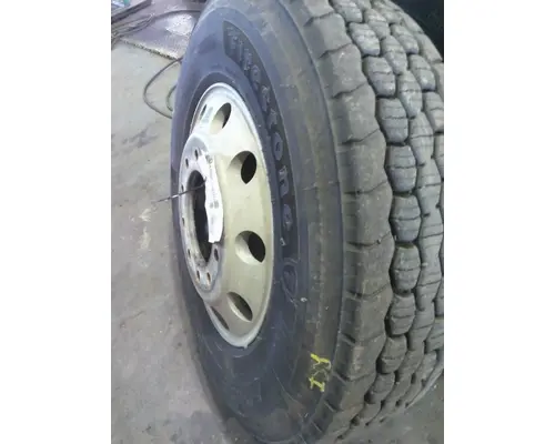 HUB PILOTED - ALUMINUM 22.5 X 8.25 WHEEL