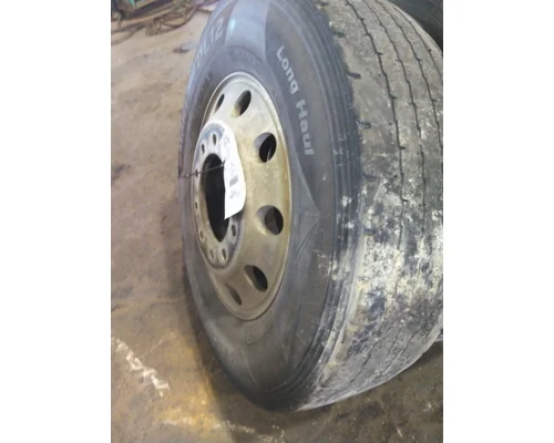 HUB PILOTED - ALUMINUM 22.5 X 8.25 WHEEL