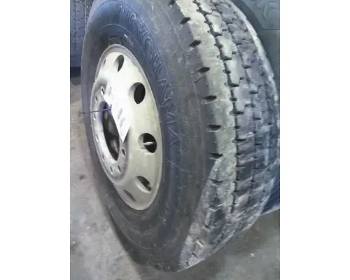 HUB PILOTED - ALUMINUM 22.5 X 8.25 WHEEL