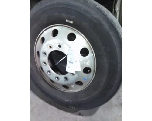 HUB PILOTED - ALUMINUM 22.5 X 8.25 WHEEL