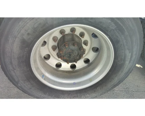 HUB PILOTED - ALUMINUM 22.5 X 8.25 WHEEL