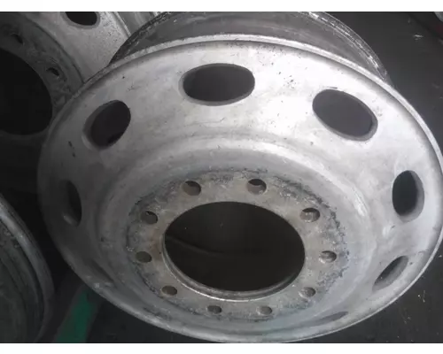 HUB PILOTED - ALUMINUM 24.5 X 8.25 WHEEL