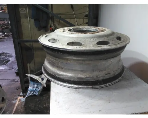 HUB PILOTED - ALUMINUM 24.5 X 8.25 WHEEL