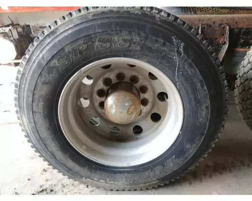 HUB PILOTED - ALUMINUM 24.5 X 8.25 WHEEL