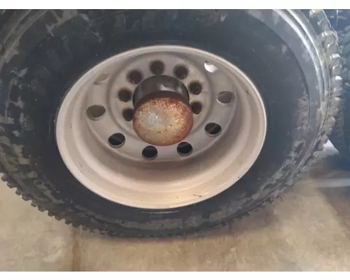 HUB PILOTED - ALUMINUM 24.5 X 8.25 WHEEL