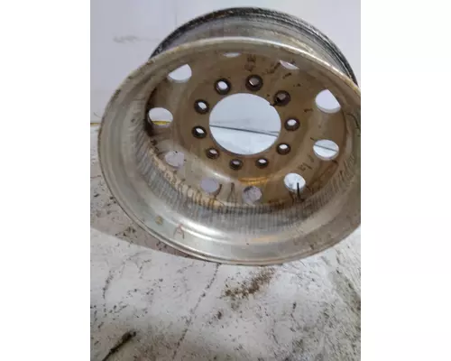 HUB PILOTED - ALUMINUM 24.5 X 8.25 WHEEL