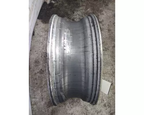 HUB PILOTED - ALUMINUM 24.5 X 8.25 WHEEL