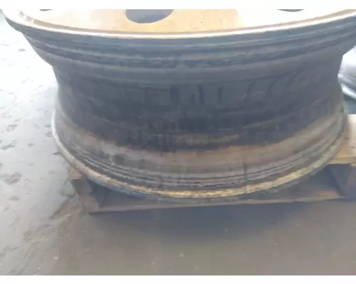 HUB PILOTED - ALUMINUM 24.5 X 8.25 WHEEL