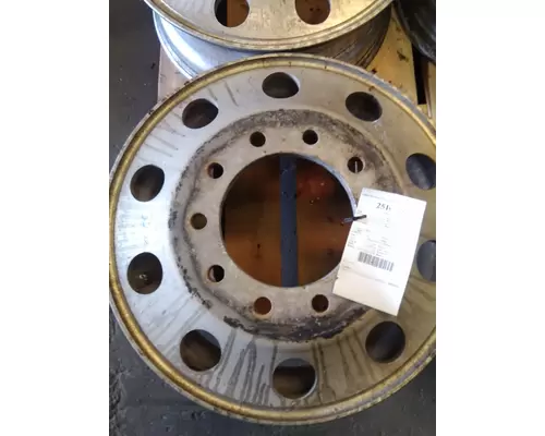 HUB PILOTED - ALUMINUM 24.5 X 8.25 WHEEL