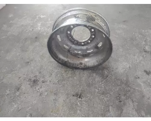 HUB PILOTED - ALUMINUM 24.5 X 8.25 WHEEL