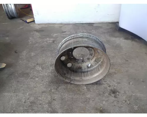 HUB PILOTED - ALUMINUM 24.5 X 8.25 WHEEL