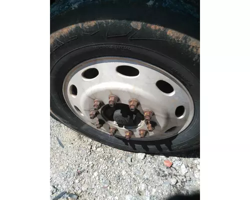 HUB PILOTED - ALUMINUM 24.5 X 8.25 WHEEL