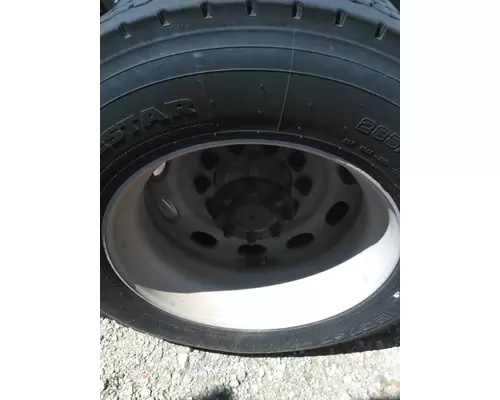 HUB PILOTED - ALUMINUM 24.5 X 8.25 WHEEL