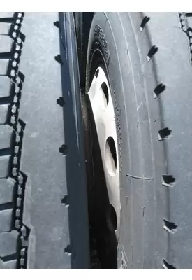 HUB PILOTED - ALUMINUM 24.5 X 8.25 WHEEL