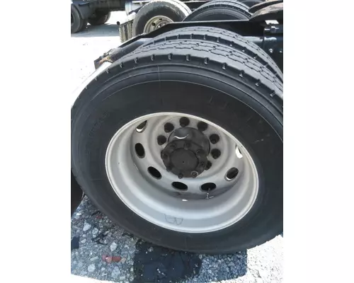 HUB PILOTED - ALUMINUM 24.5 X 8.25 WHEEL